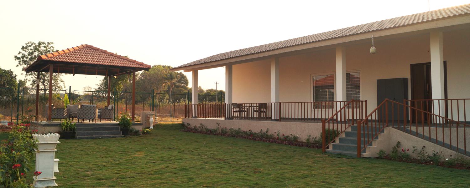 Nature's Nest farm grounds